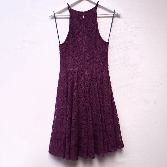Lulus Dress Lace Purple Size Small Purple Halter Top Mini Summer Spring - Picture 6 of 8